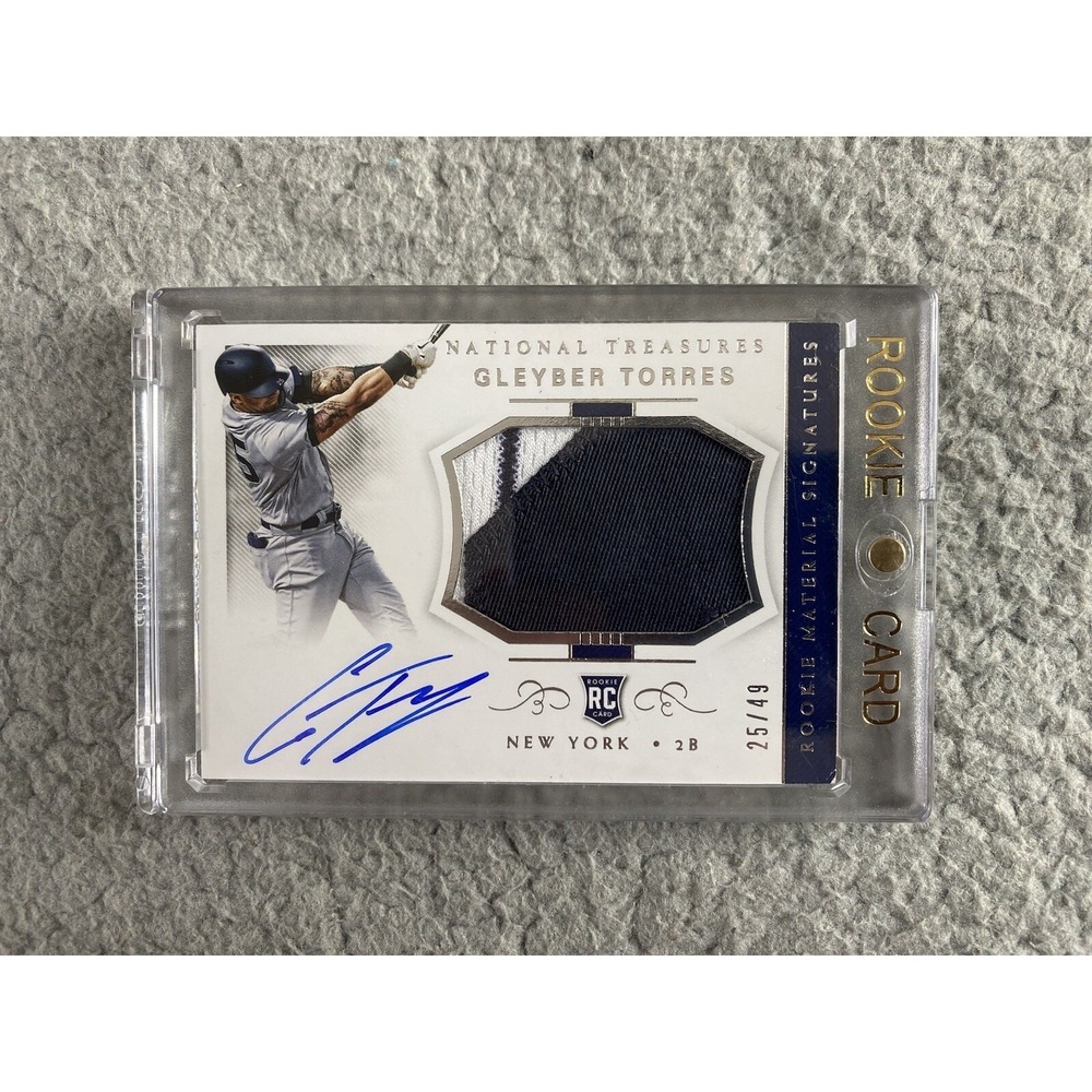Gleyber Torres Rookie Card 2018 National Treasures Auto Patch 25/49 RPA 1 of 1